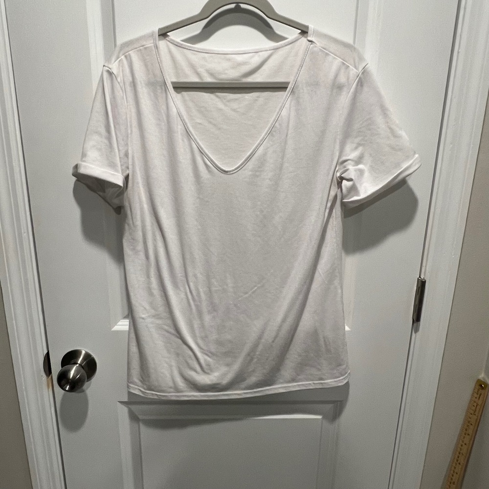 Unbranded‎ Women V-Neck T-Shirt Cuffed Short Sleeve White Medium